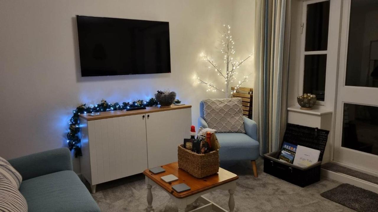 スワネージHightide - 2 Bed With Parking, Balcony & Sea View.アパートメント エクステリア 写真