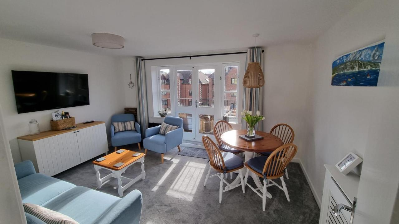 スワネージHightide - 2 Bed With Parking, Balcony & Sea View.アパートメント エクステリア 写真