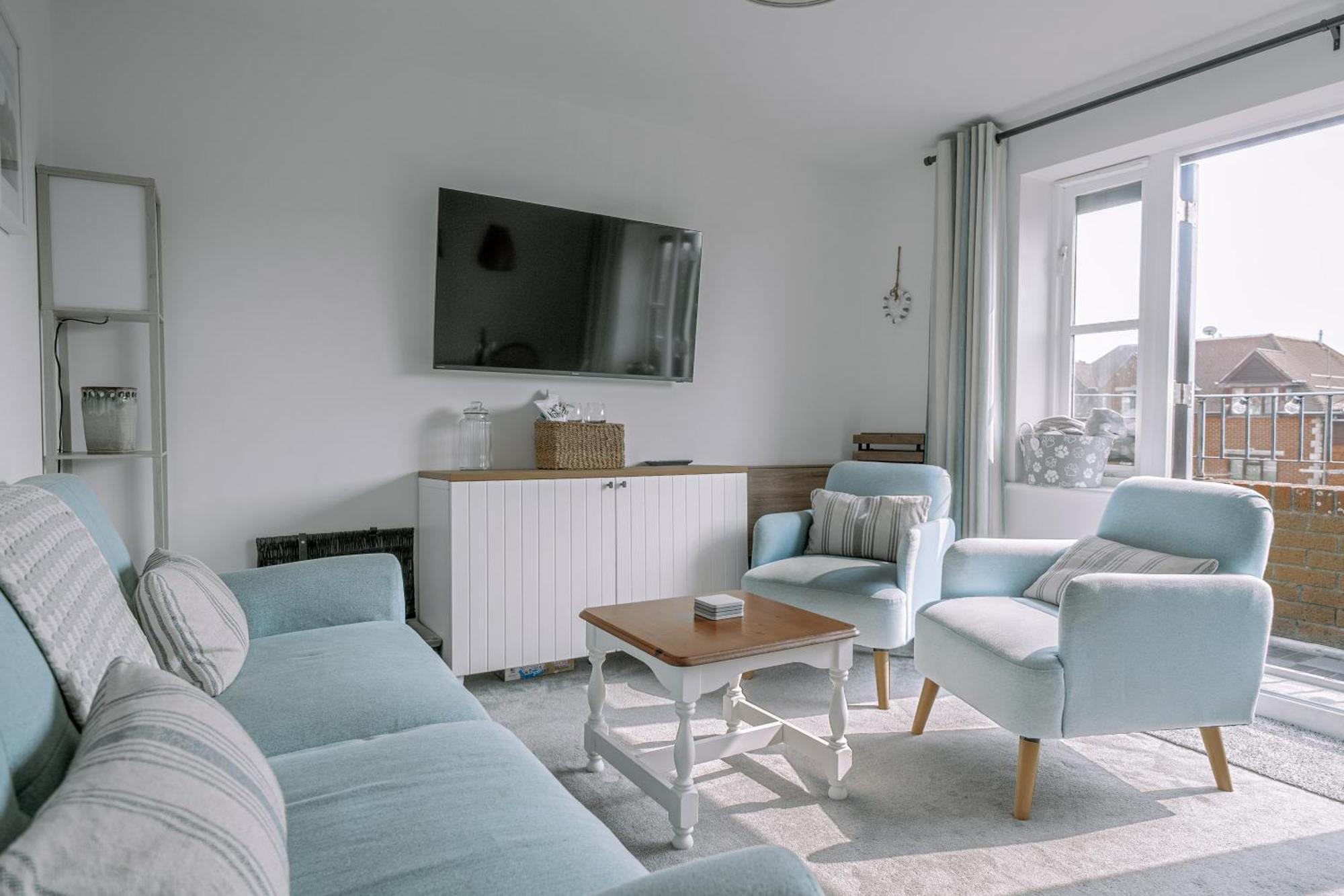 スワネージHightide - 2 Bed With Parking, Balcony & Sea View.アパートメント エクステリア 写真